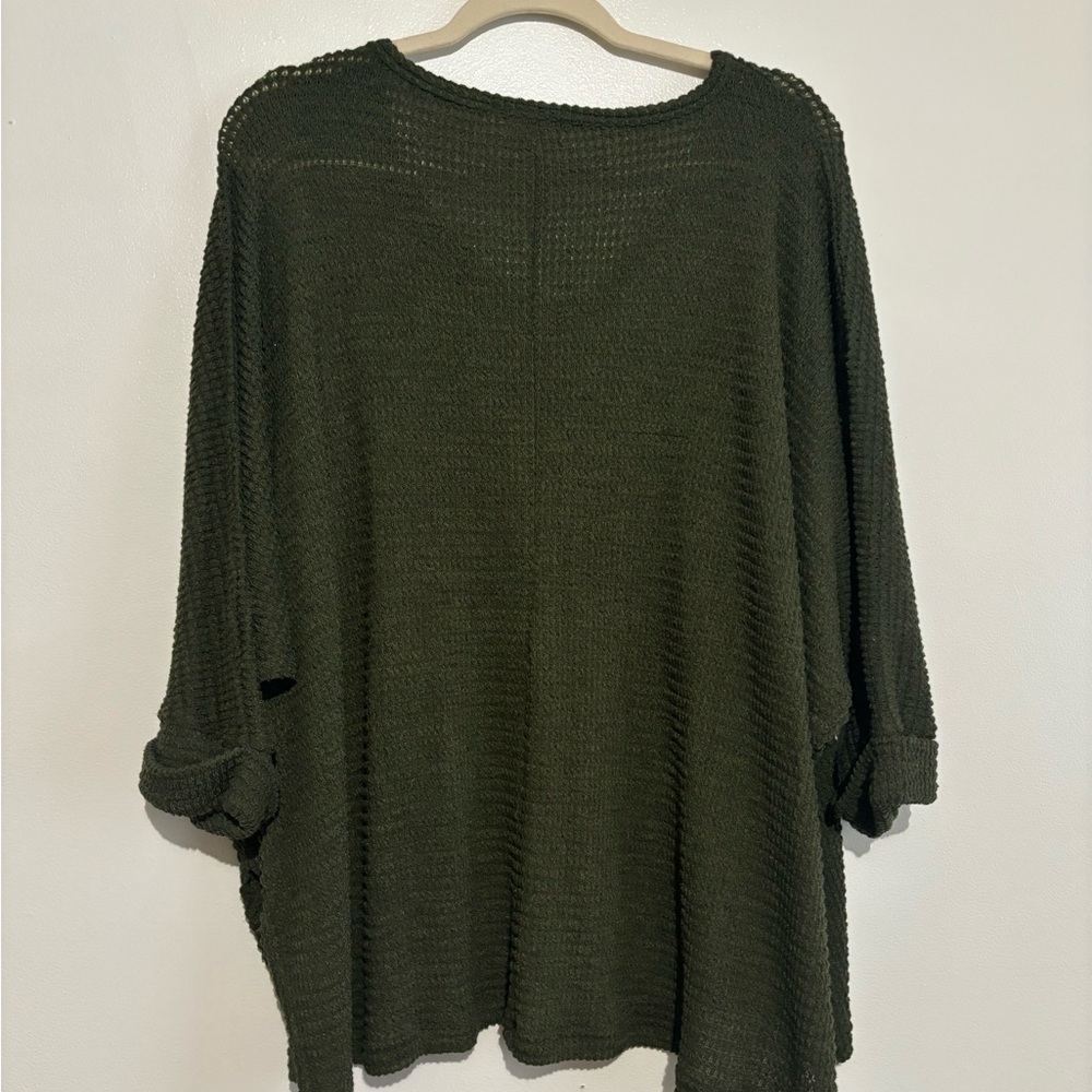 NWOT Green Knit Sweater - Picture 4 of 6